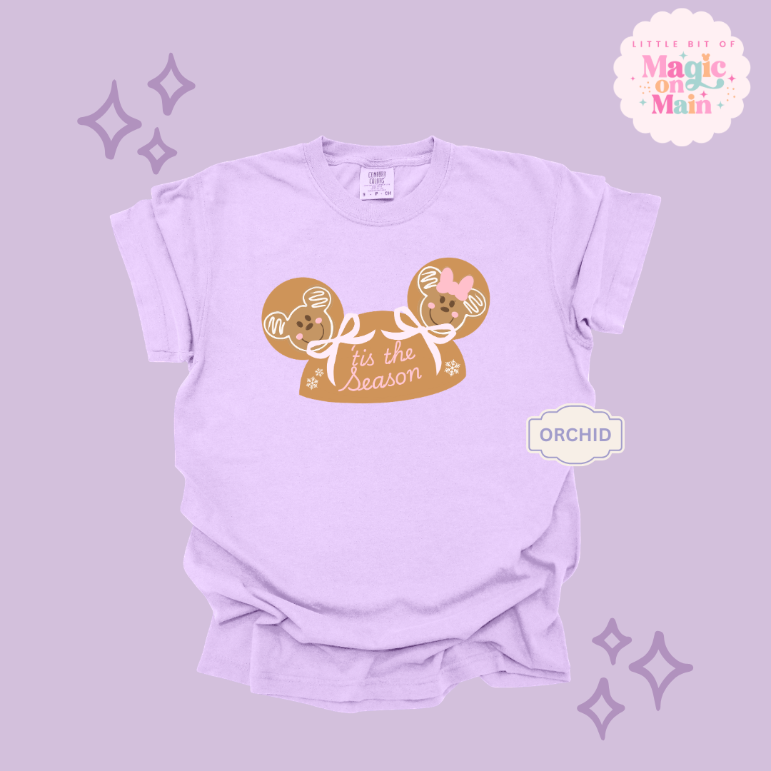 PRINTED GINGERBREAD HOLIDAY HAT - EXCLUSIVE TO MoM - ADULT T-SHIRT