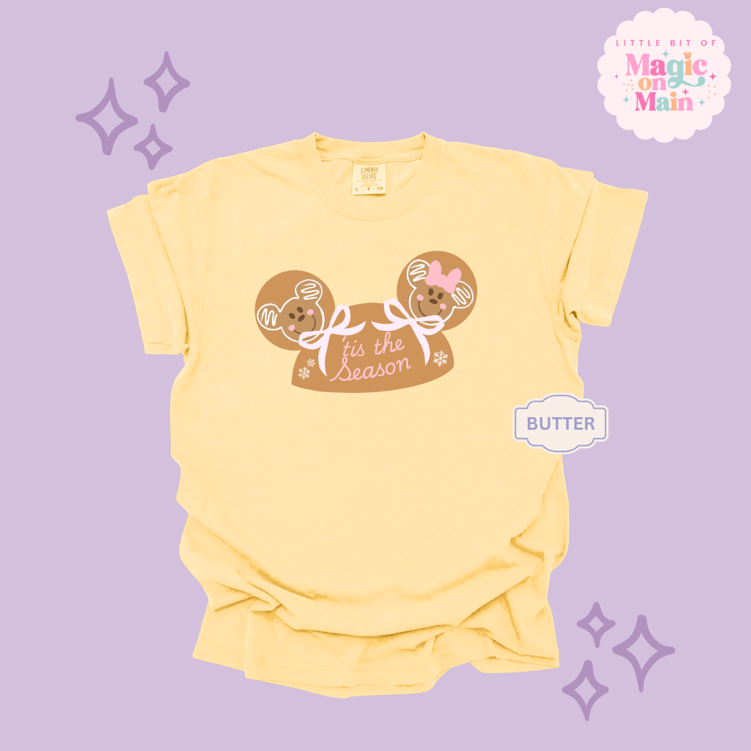PRINTED GINGERBREAD HOLIDAY HAT - EXCLUSIVE TO MoM - ADULT T-SHIRT