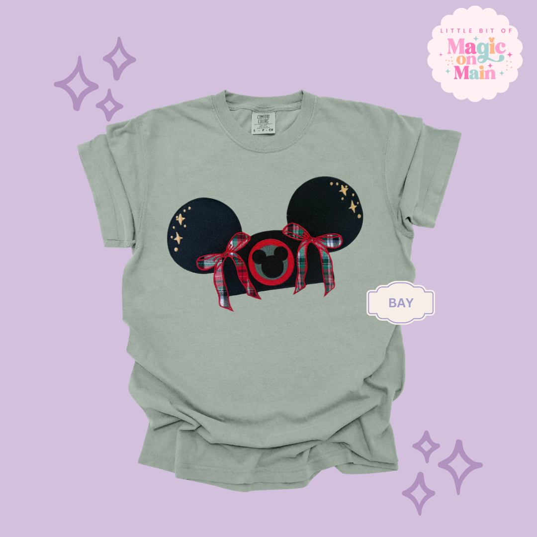 EMBROIDERED APPLIQUE HOLIDAY HAT - EXCLUSIVE TO MoM- ADULT T-SHIRT