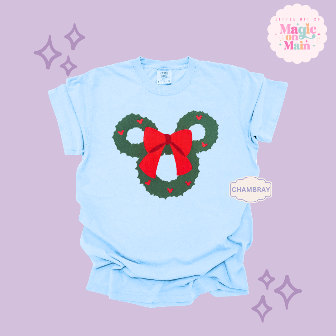 EMBROIDERED MCKY WREATH - EXCLUSIVE TO MoM- ADULT T-SHIRT