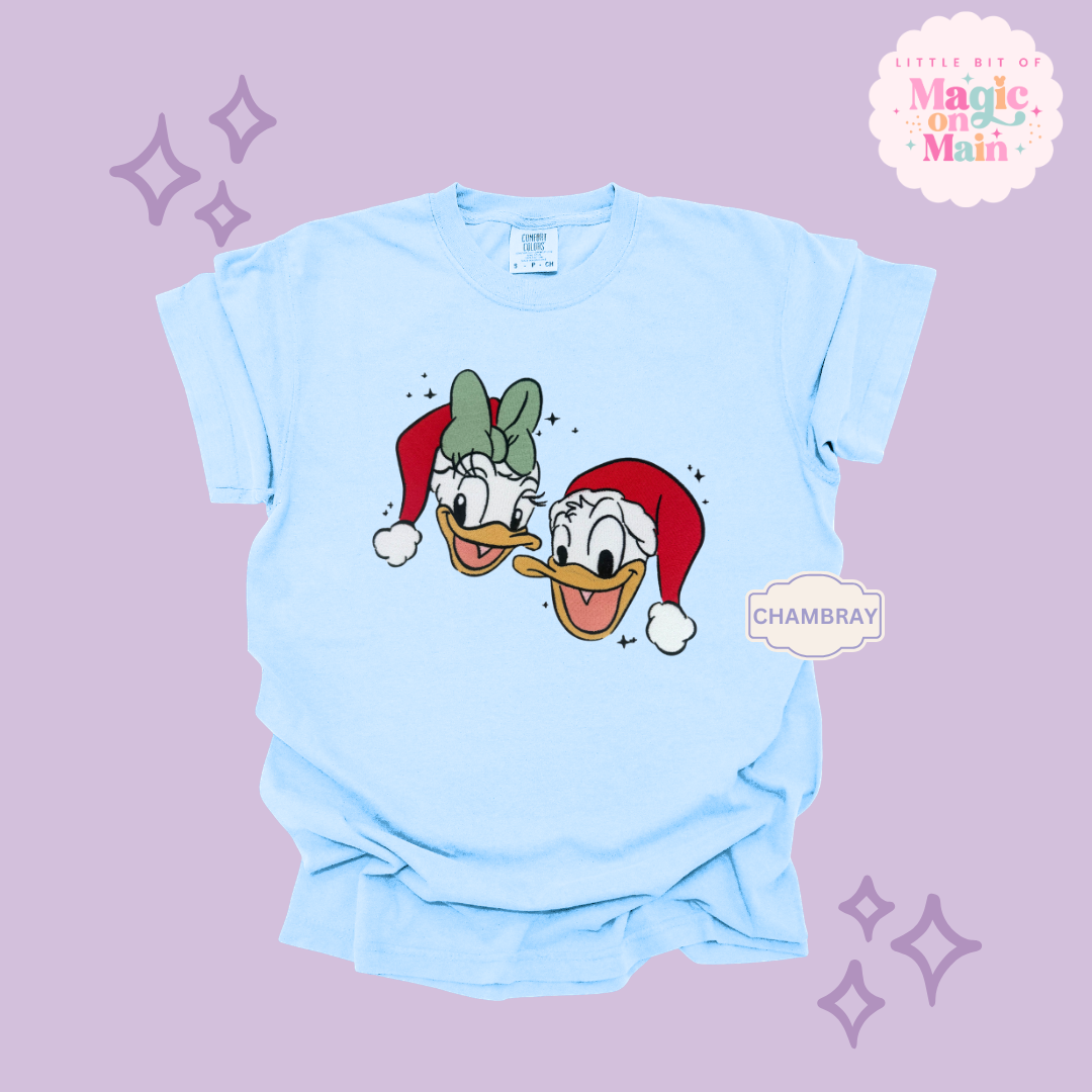 EMBROIDERED MERRY DNLD DAISY - EXCLUSIVE TO MoM- ADULT T-SHIRT