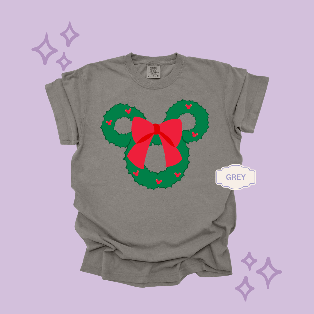 PRINTED MCKY WREATH - EXCLUSIVE TO MoM - ADULT T-SHIRT