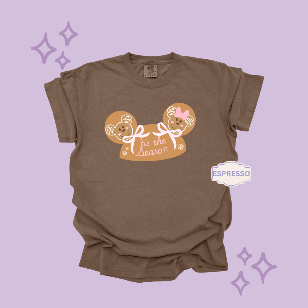 PRINTED GINGERBREAD HOLIDAY HAT - EXCLUSIVE TO MoM - ADULT T-SHIRT