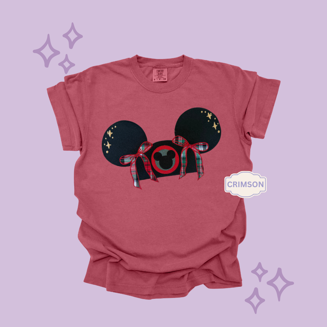 EMBROIDERED APPLIQUE HOLIDAY HAT - EXCLUSIVE TO MoM- ADULT T-SHIRT
