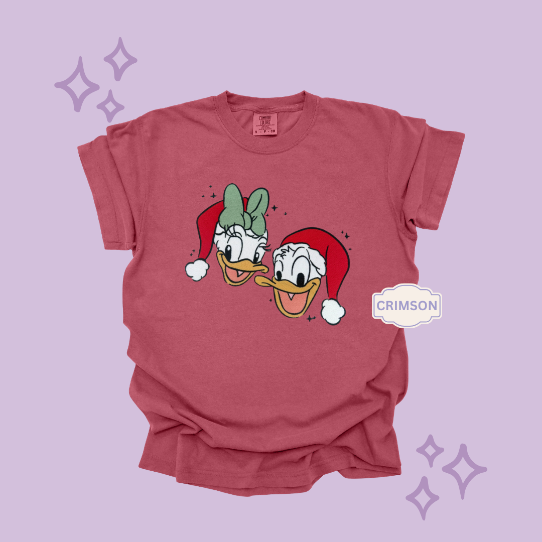 EMBROIDERED MERRY DNLD DAISY - EXCLUSIVE TO MoM- ADULT T-SHIRT
