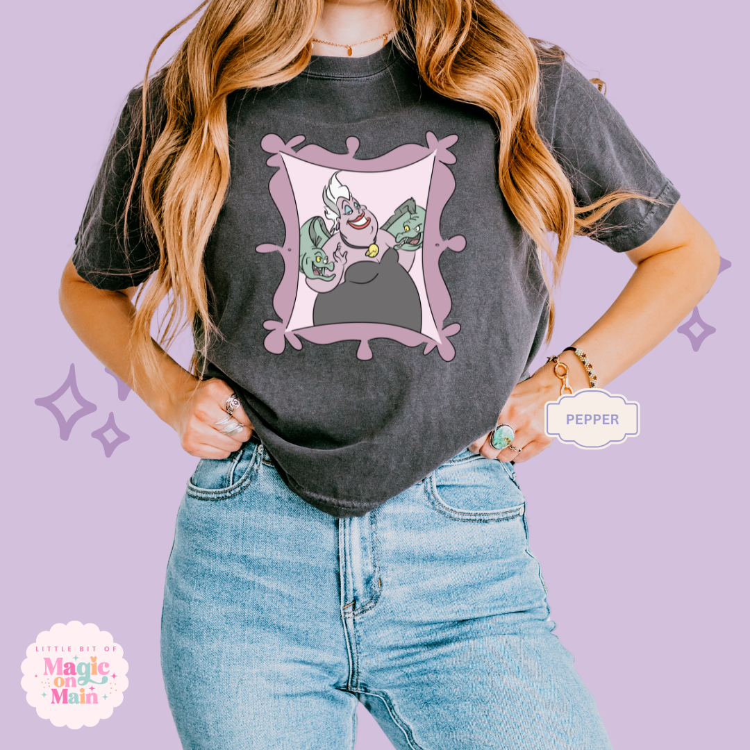 PRINTED URSULA - EXCLUSIVE TO MoM - WOMENS BOXY T-SHIRT