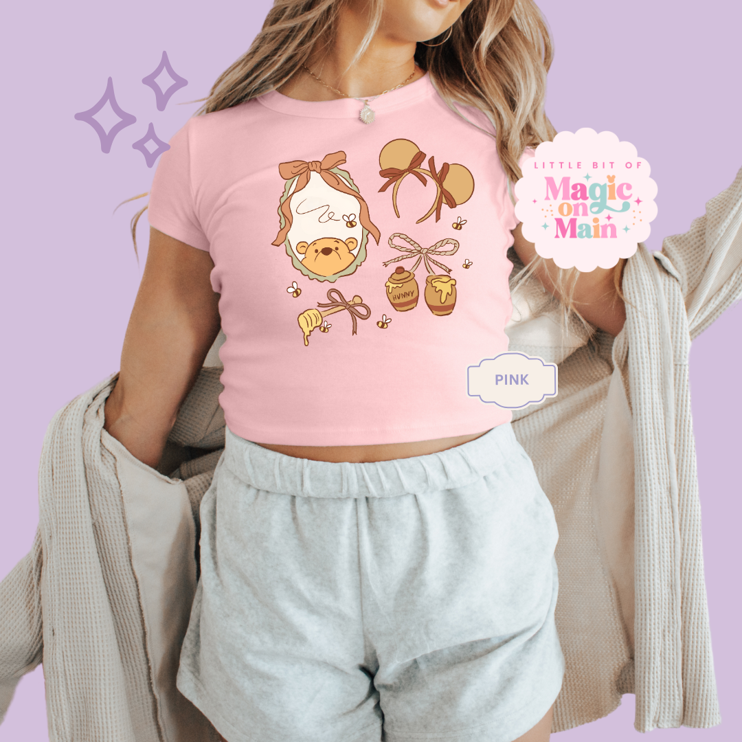 PRINTED WINNIE THE POOH COQUETTE - WOMENS CROPPED RIBBED BABY TEE
