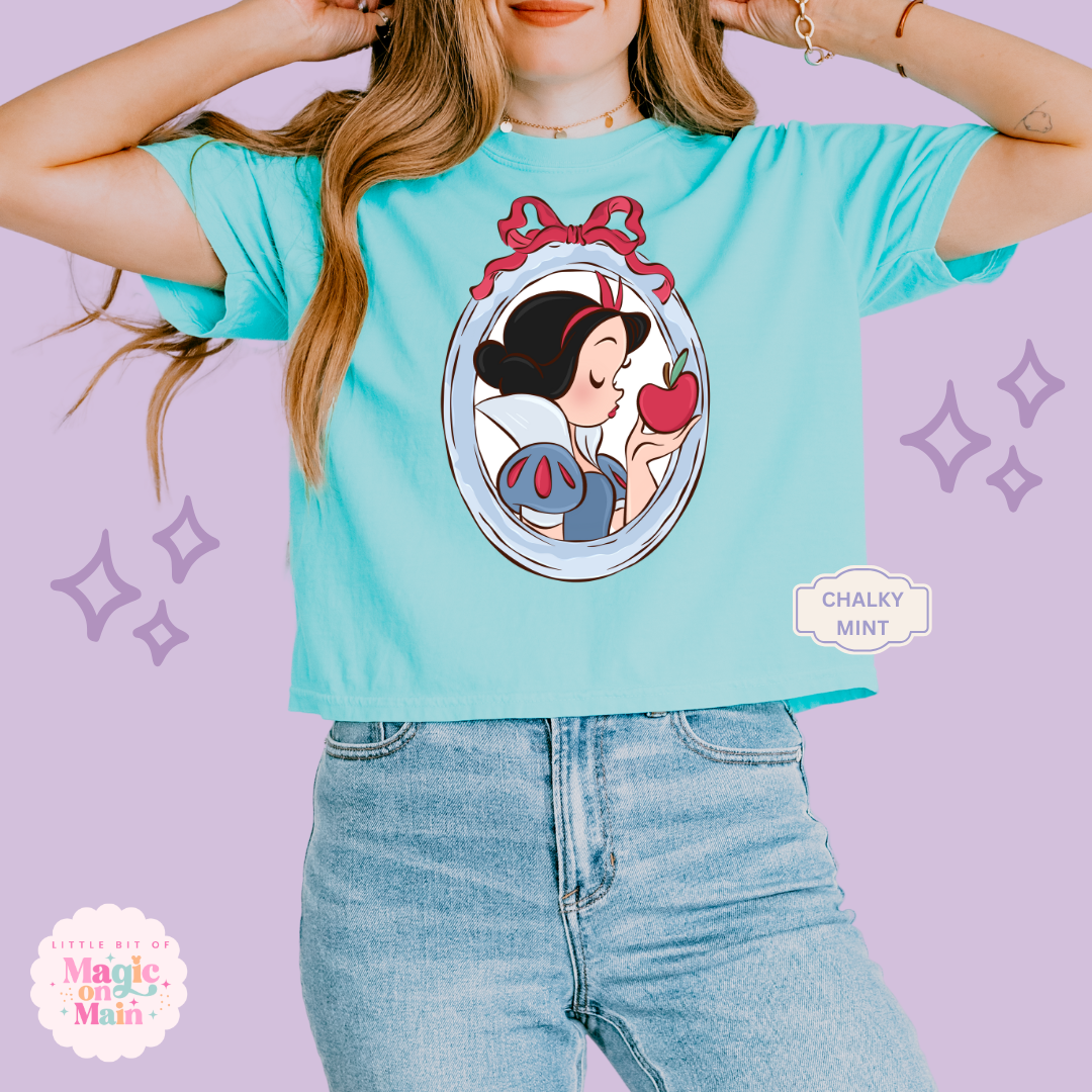 PRINTED NEW SNOW WHITE - WOMENS BOXY T-SHIRT