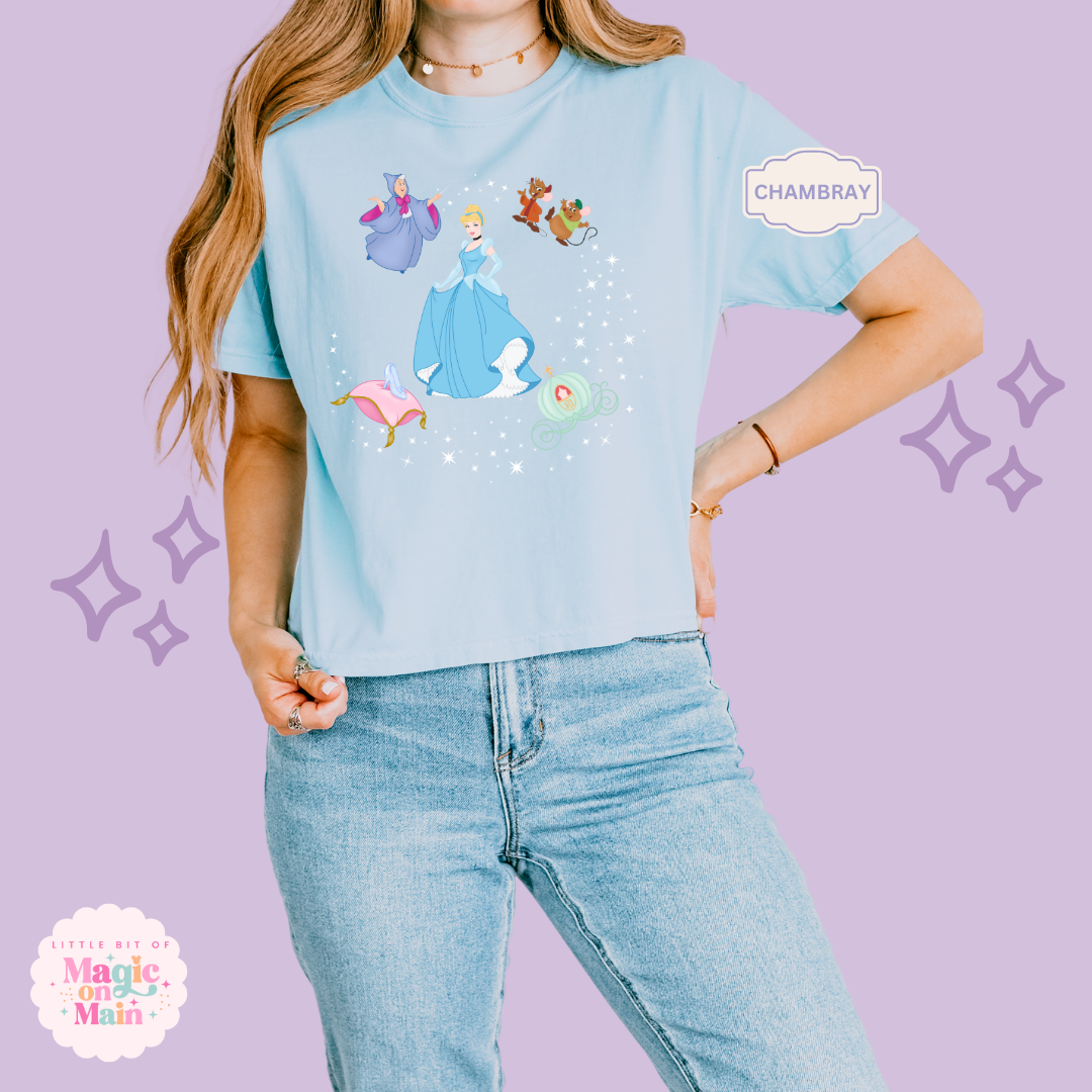 CINDERELLA 25周年 Tシャツ PRINTED CINDERELLA - EXCLUSIVE TO MoM - WOMENS BOXY T-SHIRT