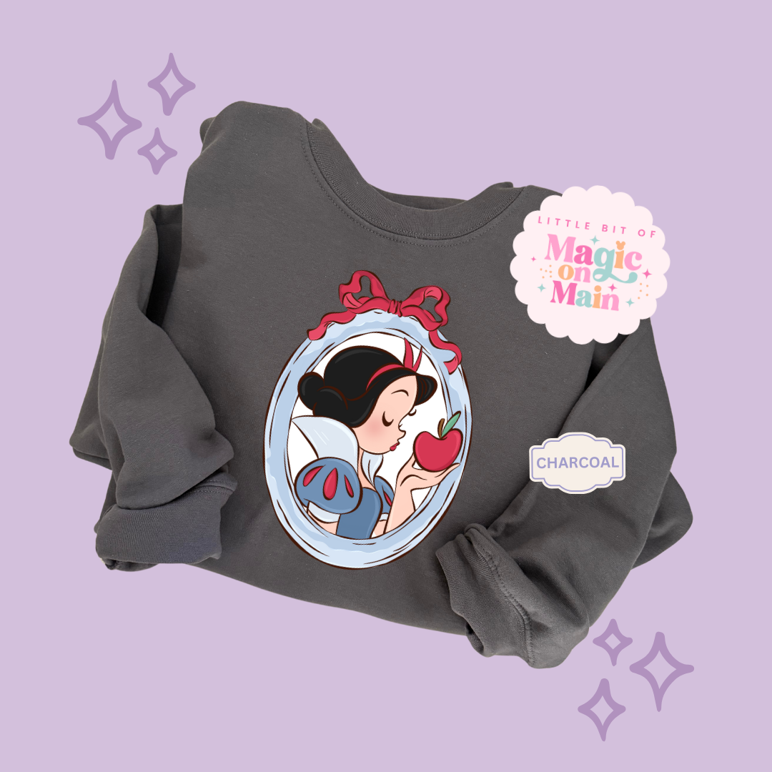 PRINTED NEW SNOW WHITE - ADULT SWEATSHIRT