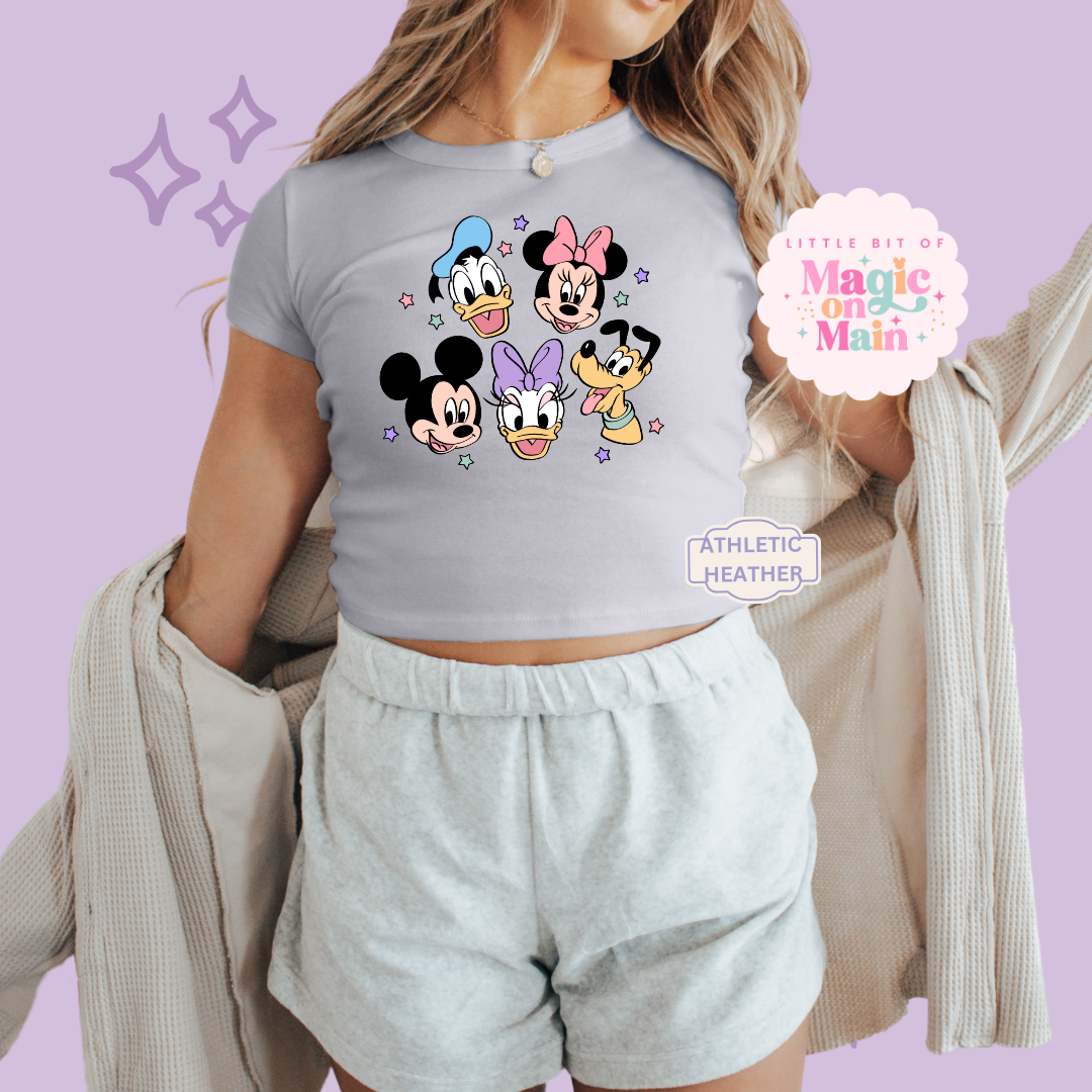 PRINTED MICKEY AND FRIENDS - WOMENS CROPPED RIBBED BABY TEE