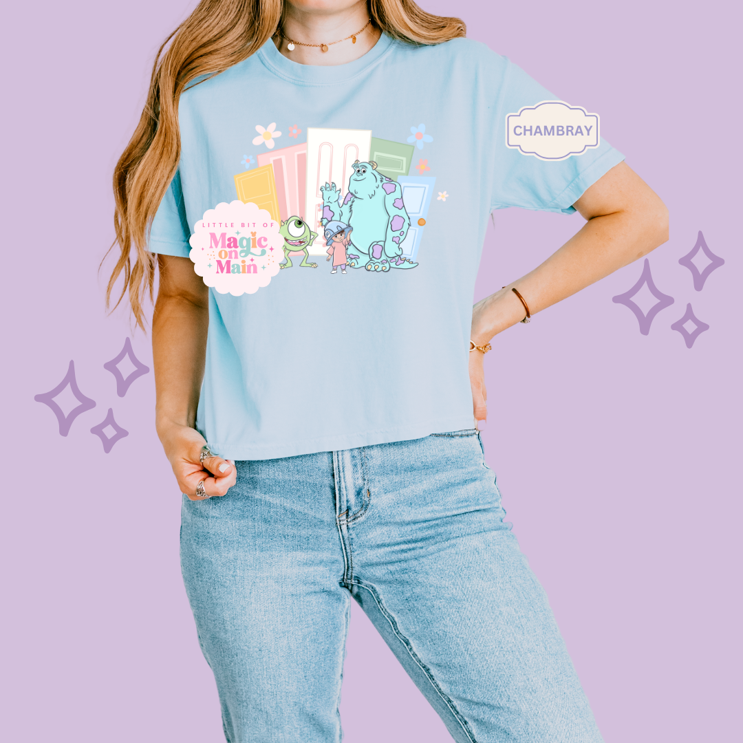 PRINTED MONSTER WITH FLOWERS - EXCLUSIVE TO MoM  - WOMENS BOXY T-SHIRT
