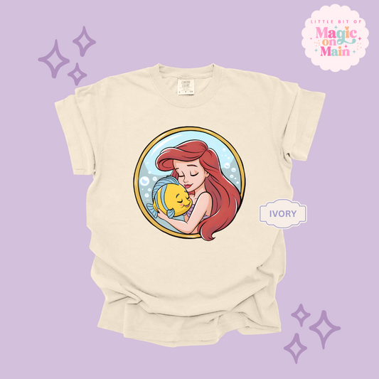 PRINTED MERMAID ROUND LOCKET - ADULT T-SHIRT