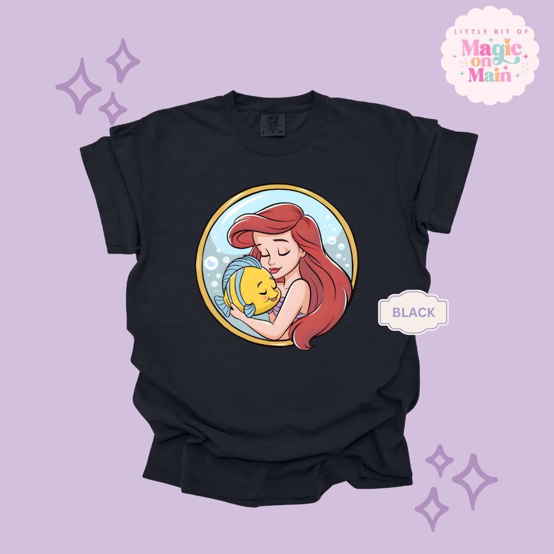 PRINTED MERMAID ROUND LOCKET - ADULT T-SHIRT