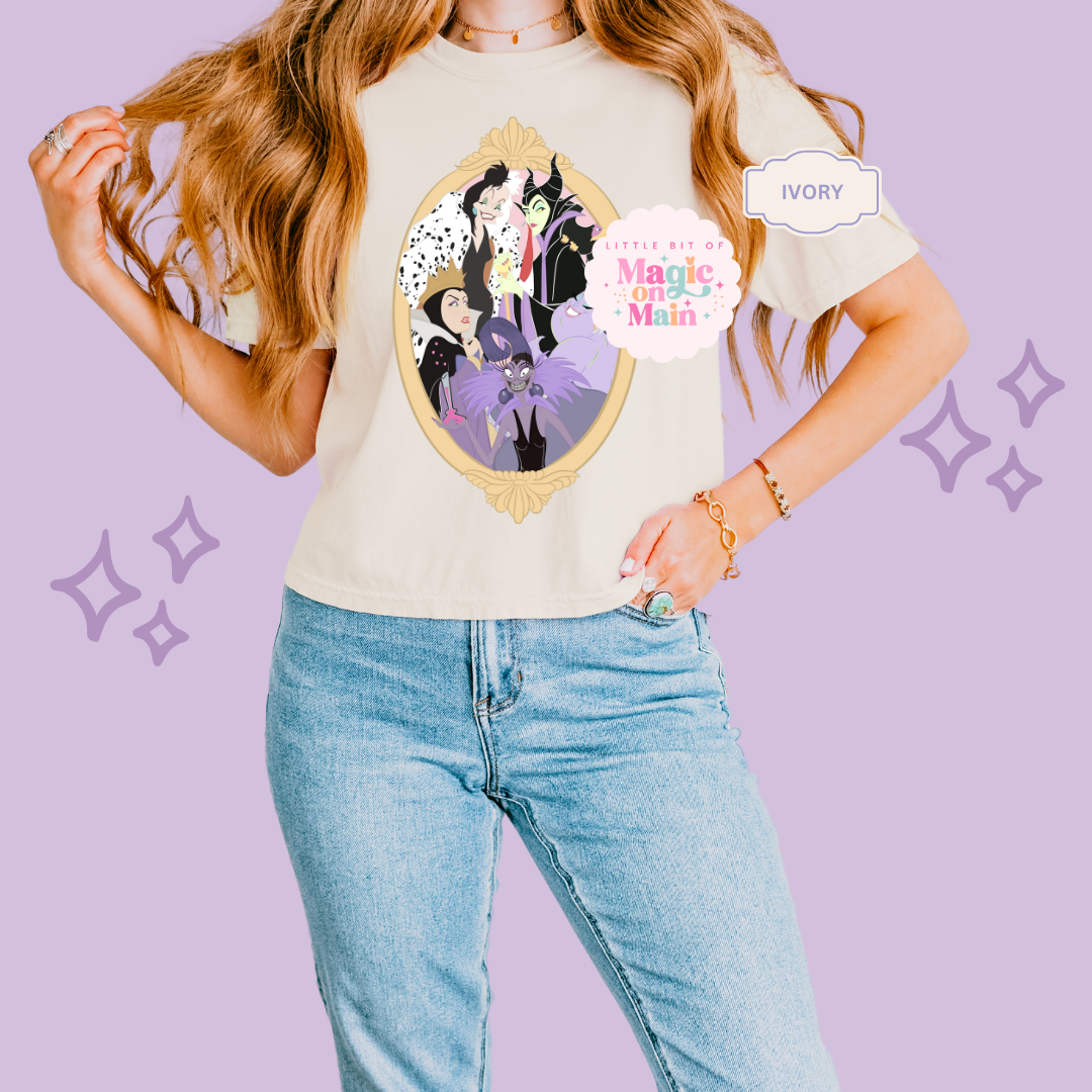 PRINTED VILLAINS COQUETTE - EXCLUSIVE TO MoM - WOMENS BOXY T-SHIRT