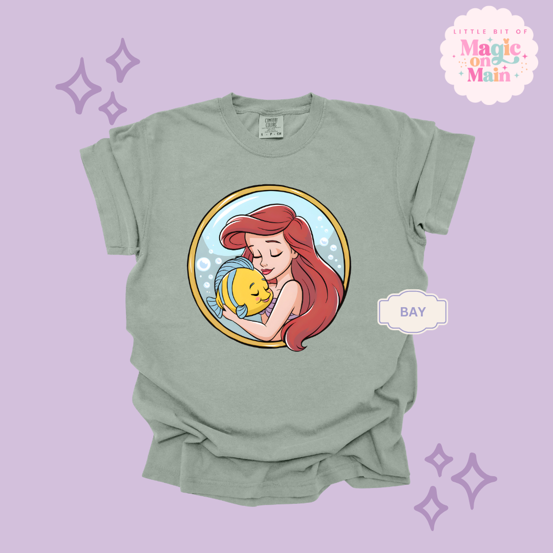 PRINTED MERMAID ROUND LOCKET - ADULT T-SHIRT