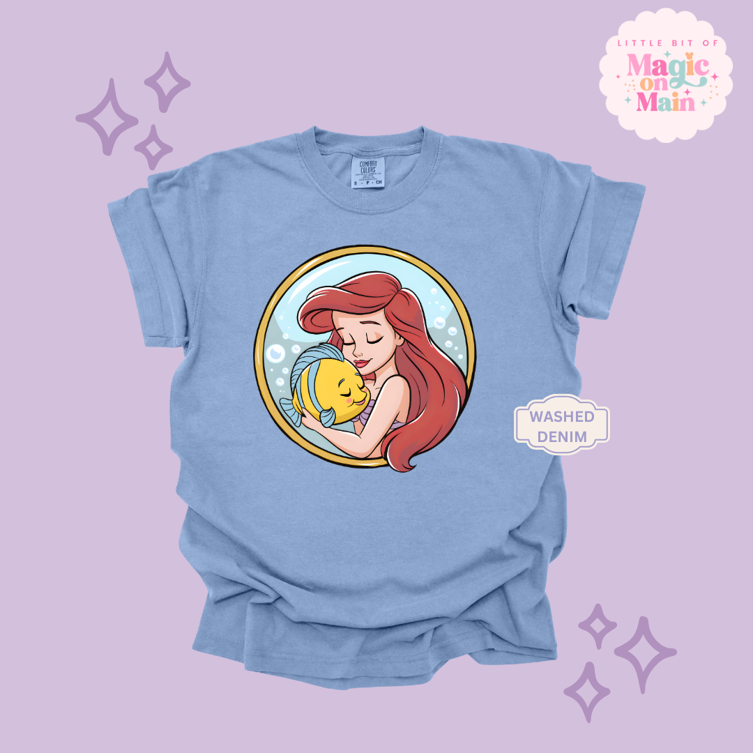 PRINTED MERMAID ROUND LOCKET - ADULT T-SHIRT