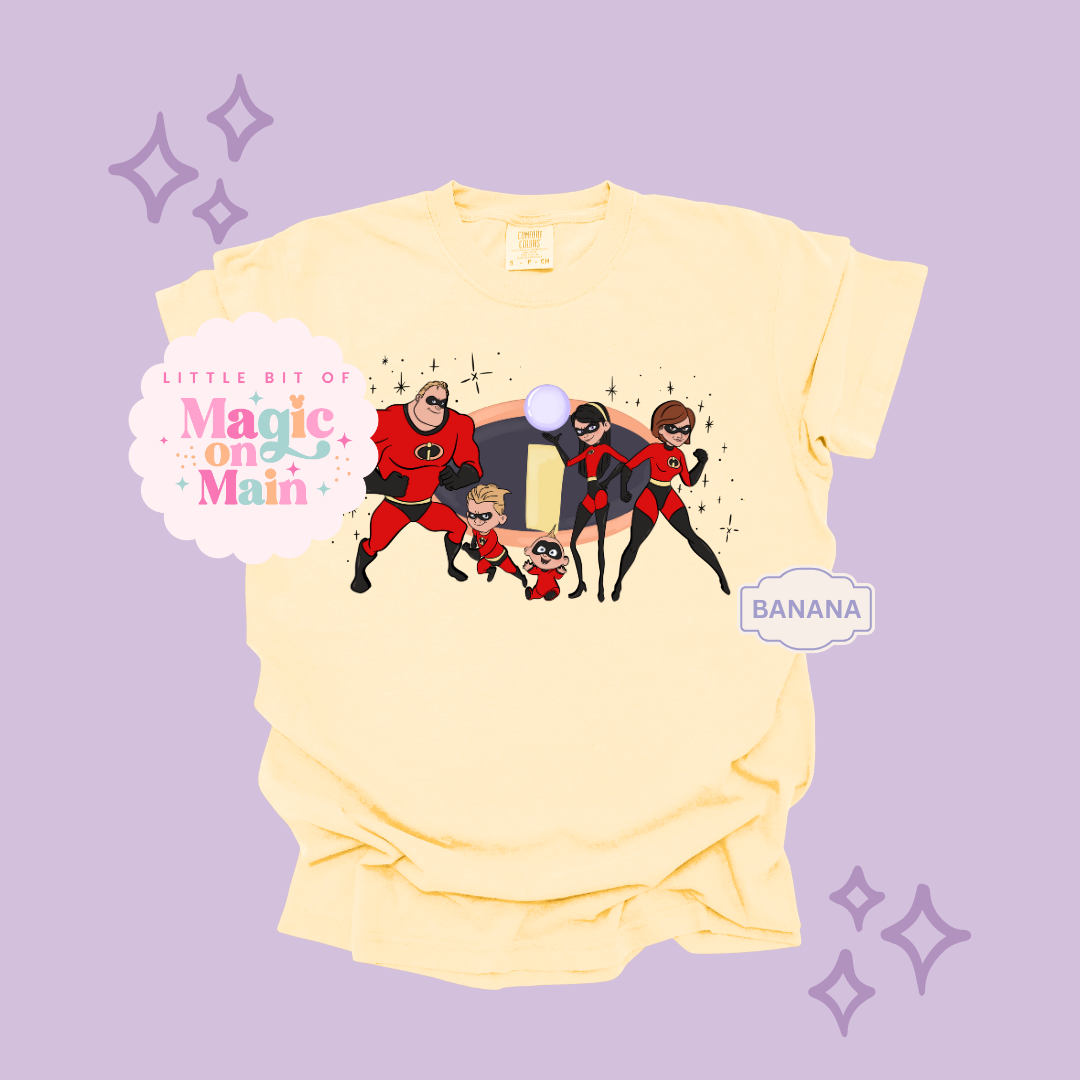 PRINTED SUPER HERO FAMILY W/SPARKLE - EXCLUSIVE TO MoM - ADULT T-SHIRT