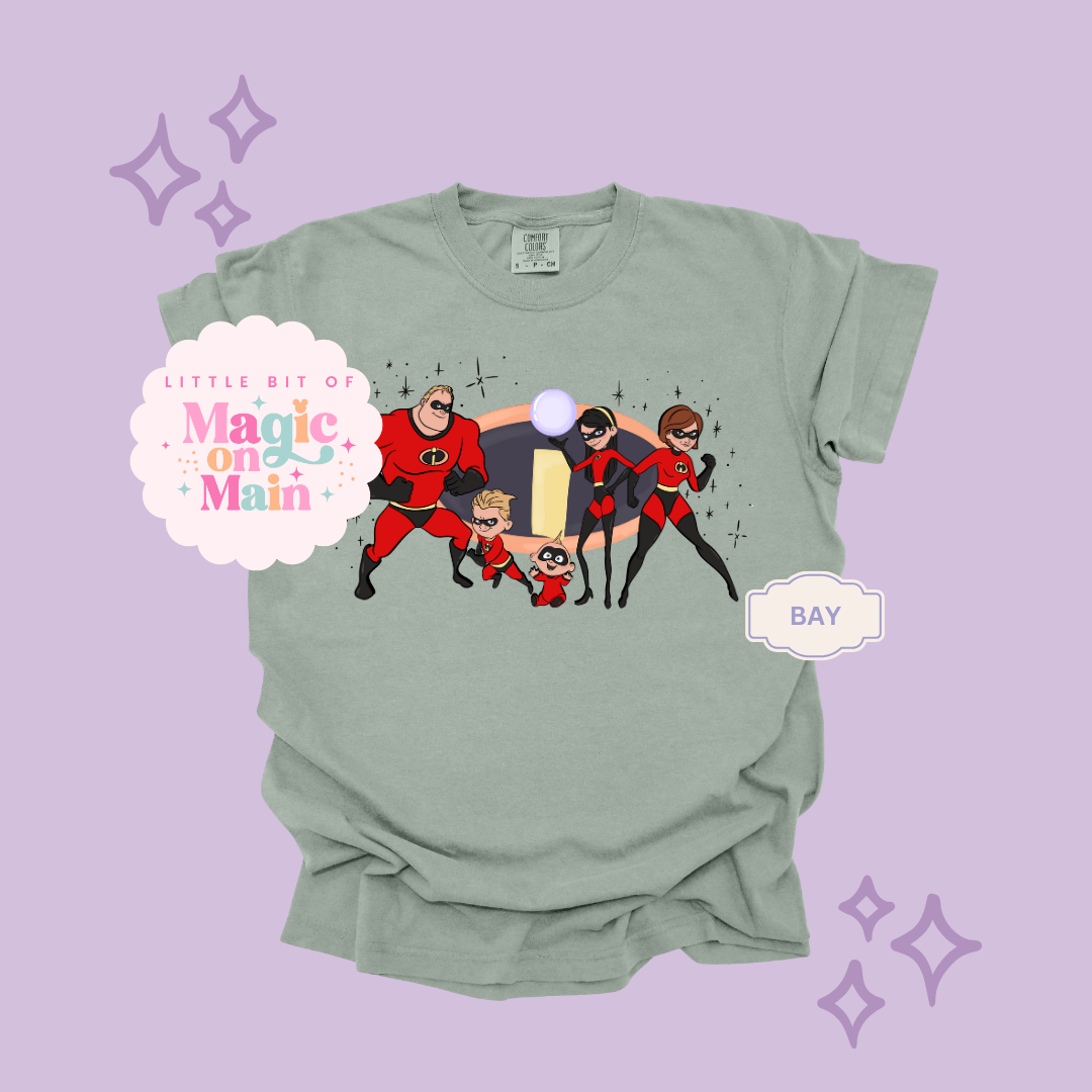 PRINTED SUPER HERO FAMILY W/SPARKLE - EXCLUSIVE TO MoM - ADULT T-SHIRT