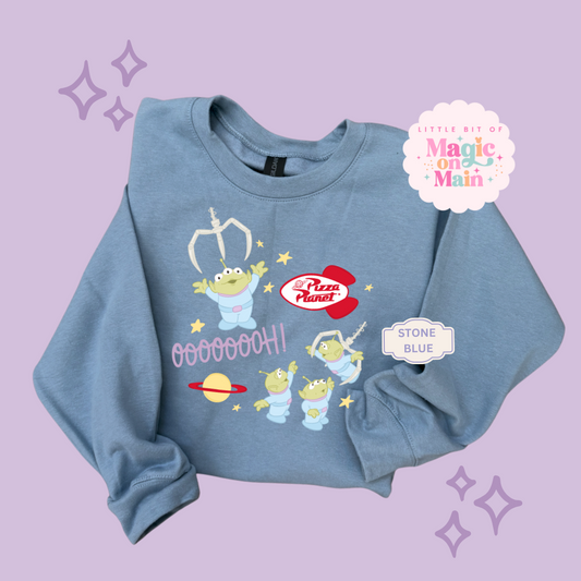 PRINTED ALIENS - EXCLUSIVE TO MoM - ADULT SWEATSHIRT