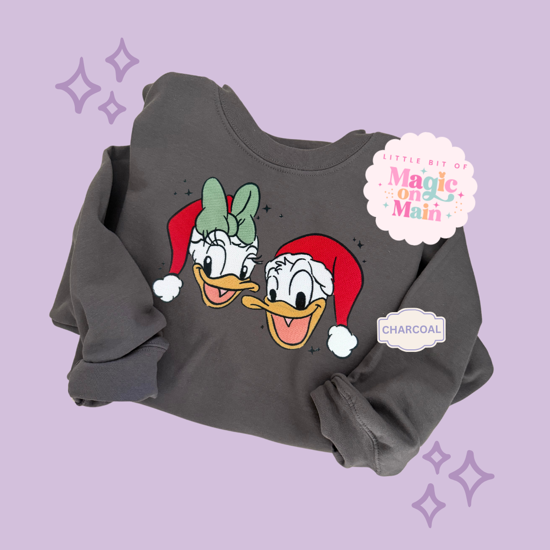 EMBROIDERED DONALD & DAISY CHRISTMAS - ADULT SWEATSHIRT