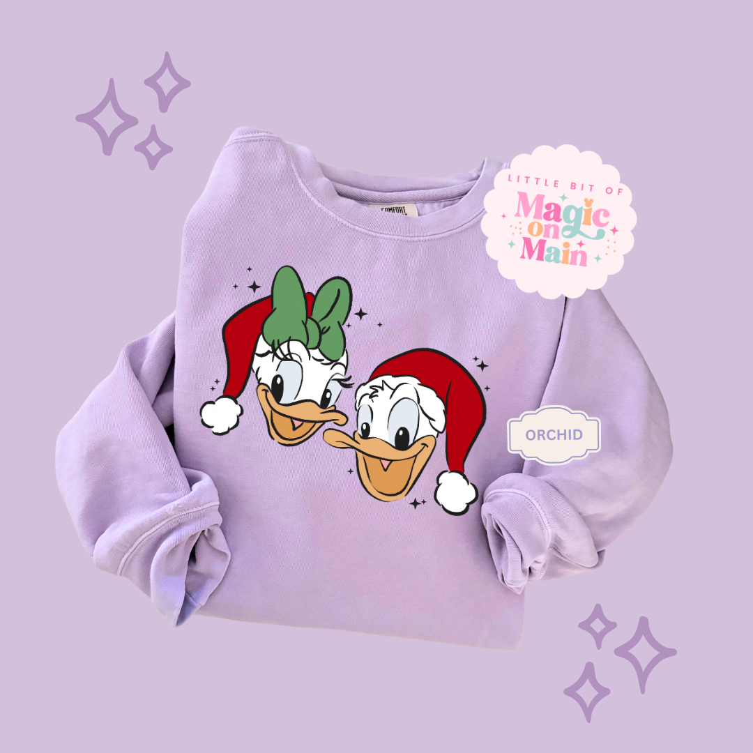PRINTED DONALD & DAISY CHRISTMAS - ADULT SWEATSHIRT