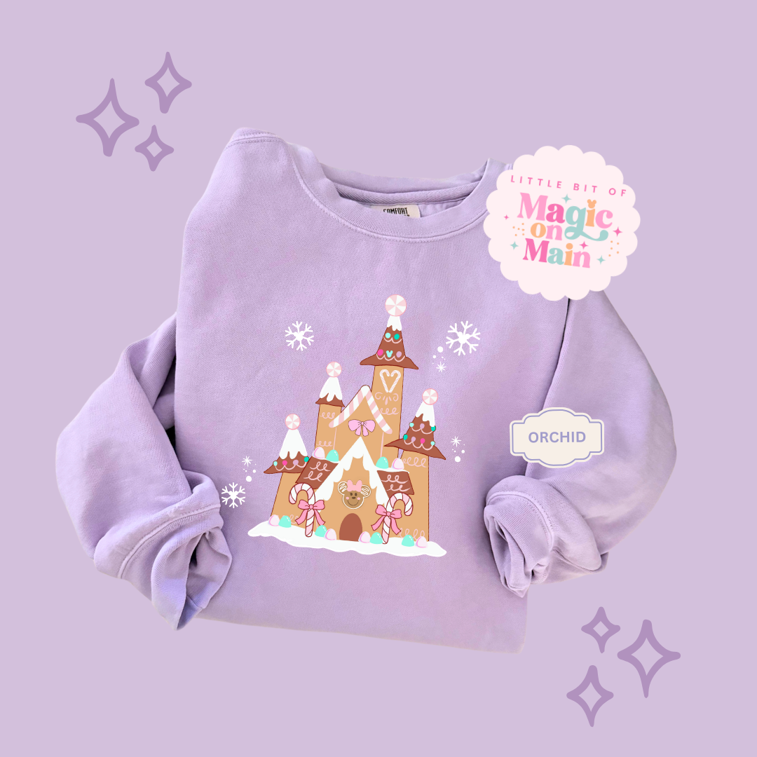 PRINTED GINGERBREAD CASTLE - EXCLUSIVE TO MoM - ADULT SWEATSHIRT