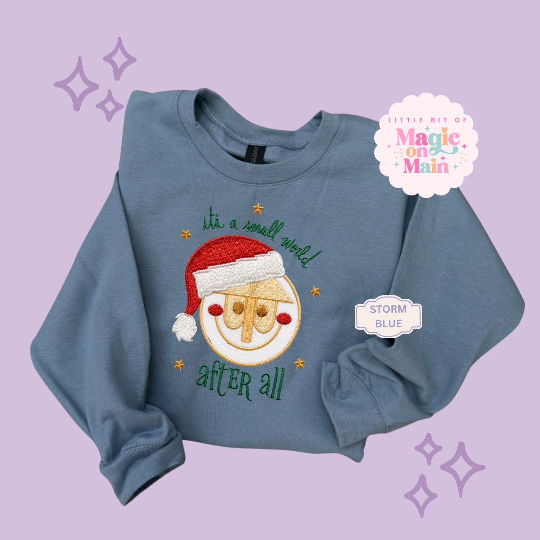 EMBROIDERED SML WORLD - EXCLUSIVE TO MoM - ADULT SWEATSHIRT