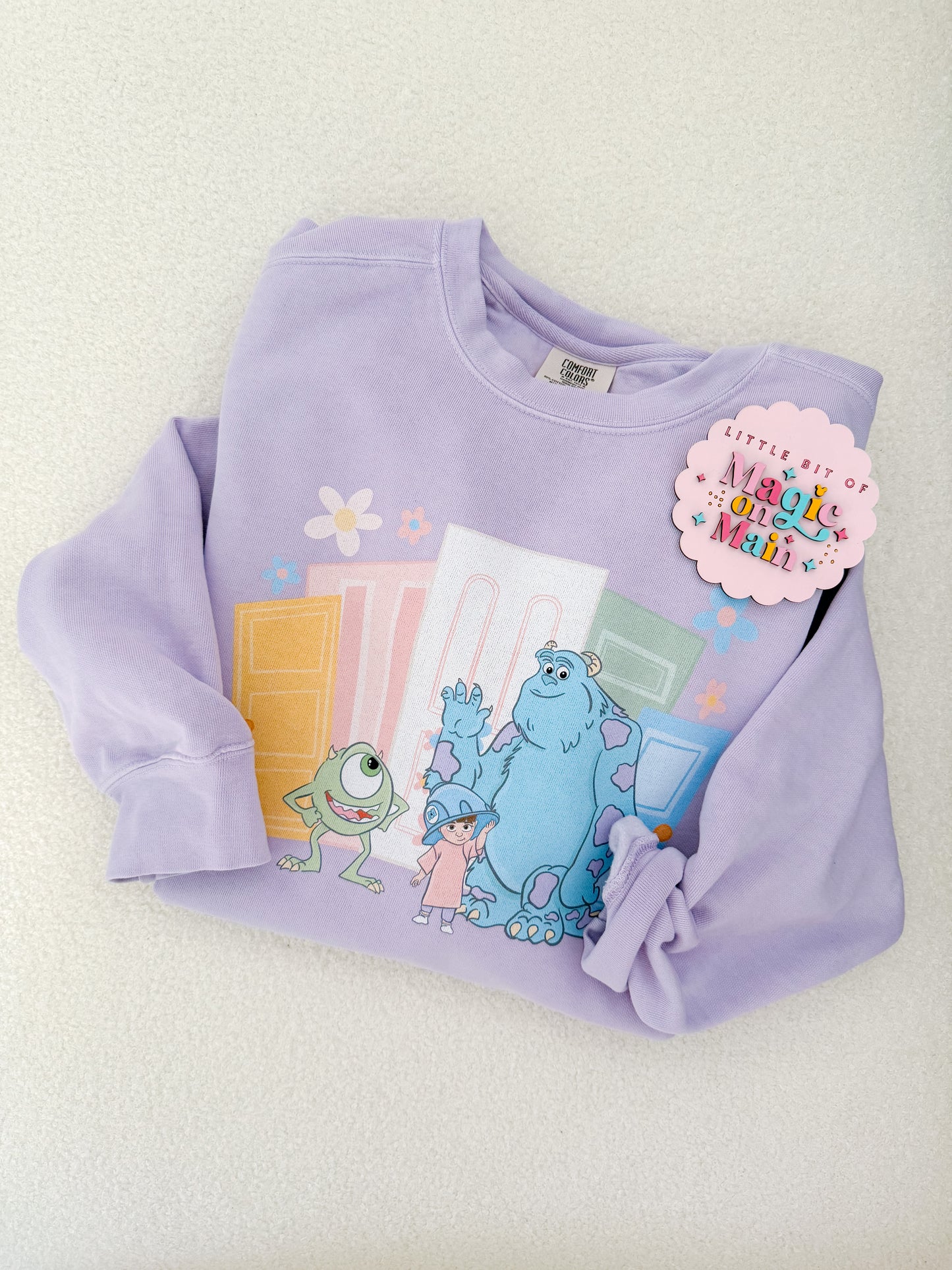 PRINTED MONSTER WITH FLOWERS - EXCLUSIVE TO MoM  - ADULT SWEATSHIRT