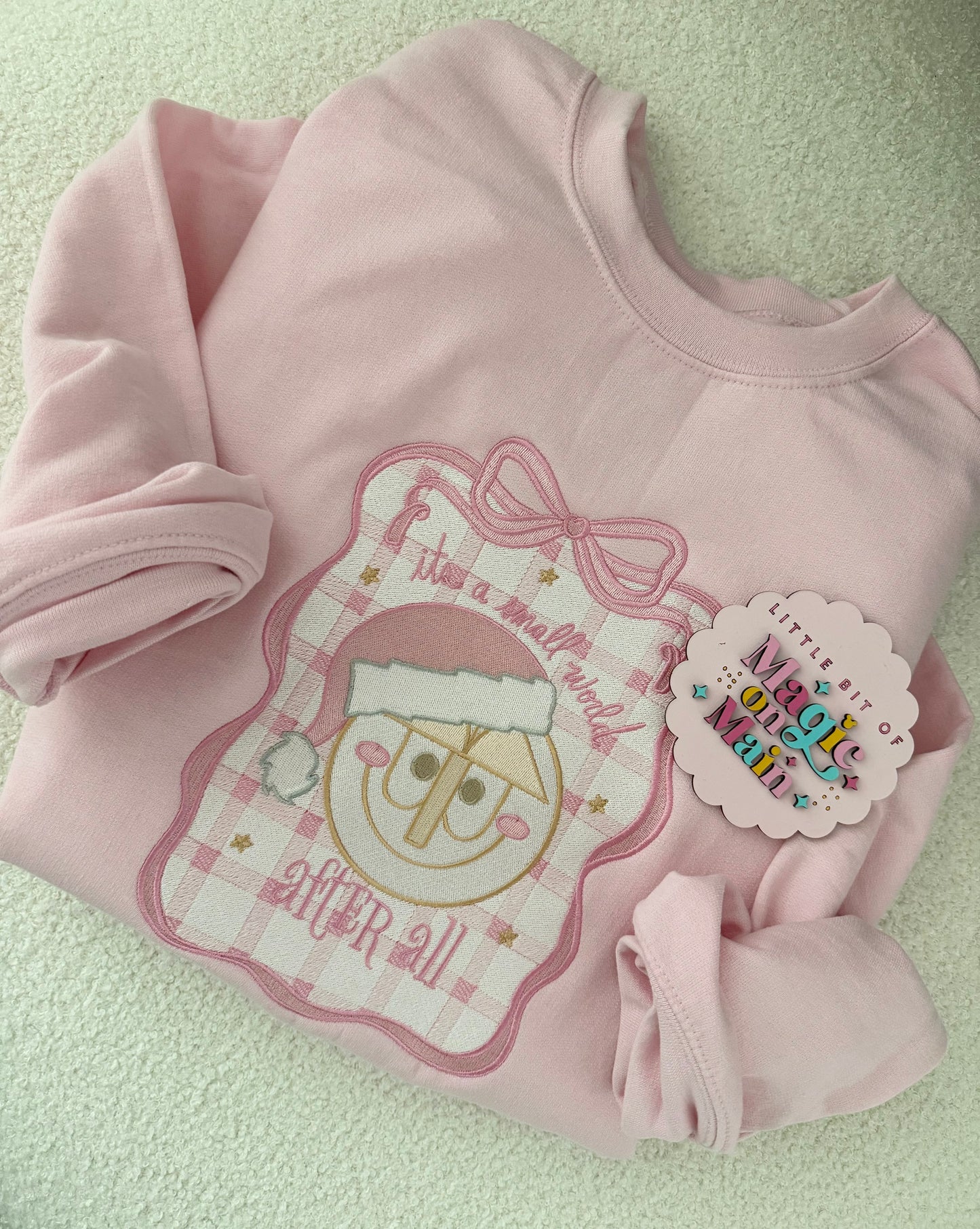 RTS SML WORLD COQUETTE - EXCLUSIVE TO MoM - PINK GILDAN SWEATSHIRT - SIZE M