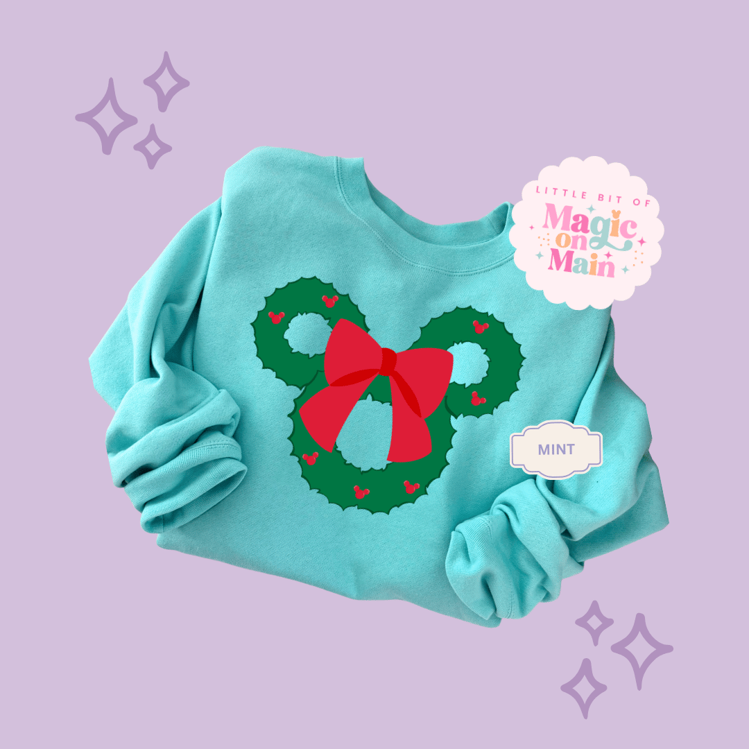 PRINTED MCKY WREATH - EXCLUSIVE TO MoM - ADULT SWEATSHIRT